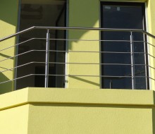 balustrada nierdzewna balkon trapezowy