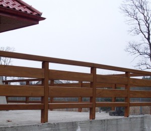 balustrady balkonowe drewniane
