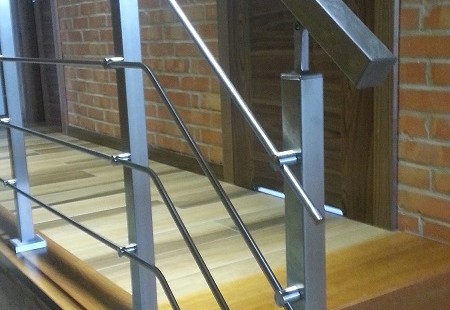 balustrady nierdzewne
