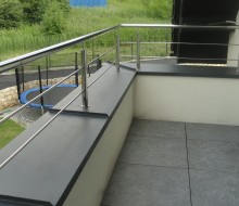Nasza firma oferuje: schody dywanowe kraków, balustrady z kwasówki, schody półkowe, schody dywanowe, schody wspornikowe